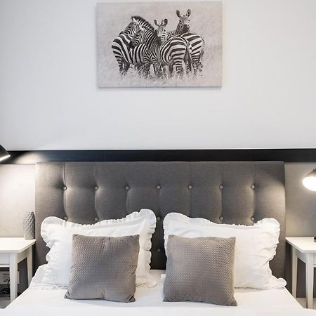 Happy Bubble I Timpuri Noi 1Br Apt 4 Ppl 부쿠레슈티 외부 사진