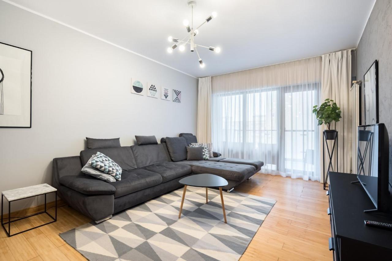 Happy Bubble I Timpuri Noi 1Br Apt 4 Ppl 부쿠레슈티 외부 사진